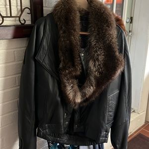 Vintage Men’s Bomber Leather Jacket